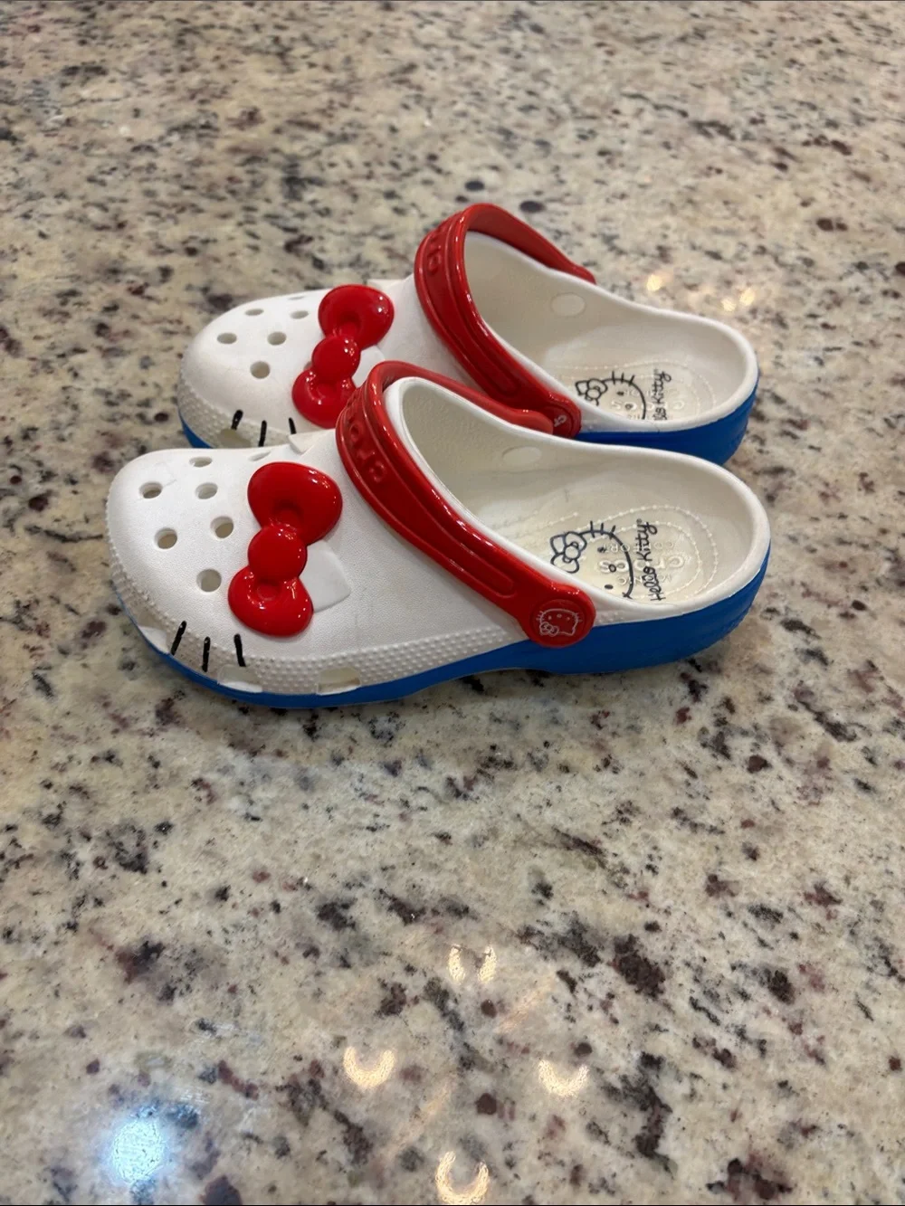 CROCS White Kids Clogs with Red Bow and Strap